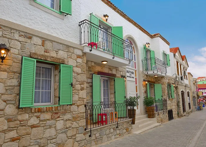 Brothers Hotel Cesme