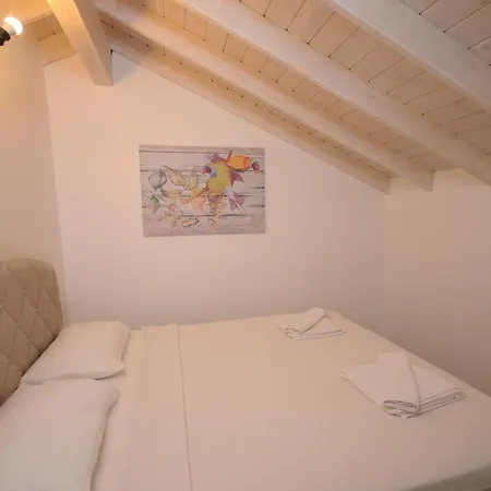 Brothers Boutique Hotel 3*