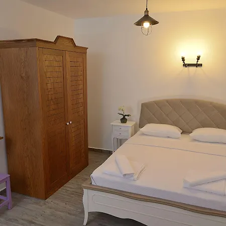 Hotel Brothers Çeşme