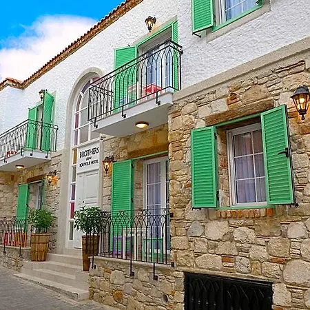 Brothers Hotel Çeşme