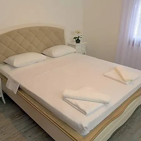 Hotel Brothers Çeşme