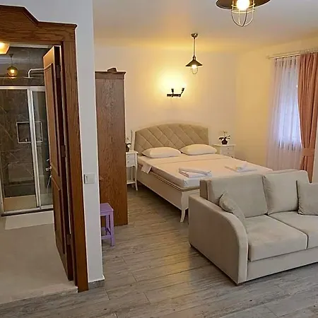 Hotel Brothers Çeşme