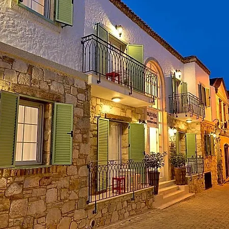 Brothers 3* Çeşme