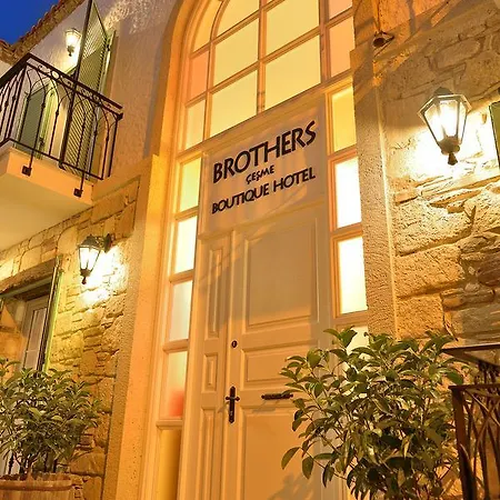 Brothers Boutique 3*